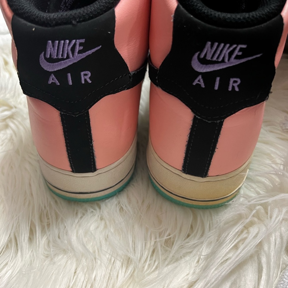 Men's Nike Air Force 1 High Pastel Size 10
Pink Mult-Color - Picture 6 of 10